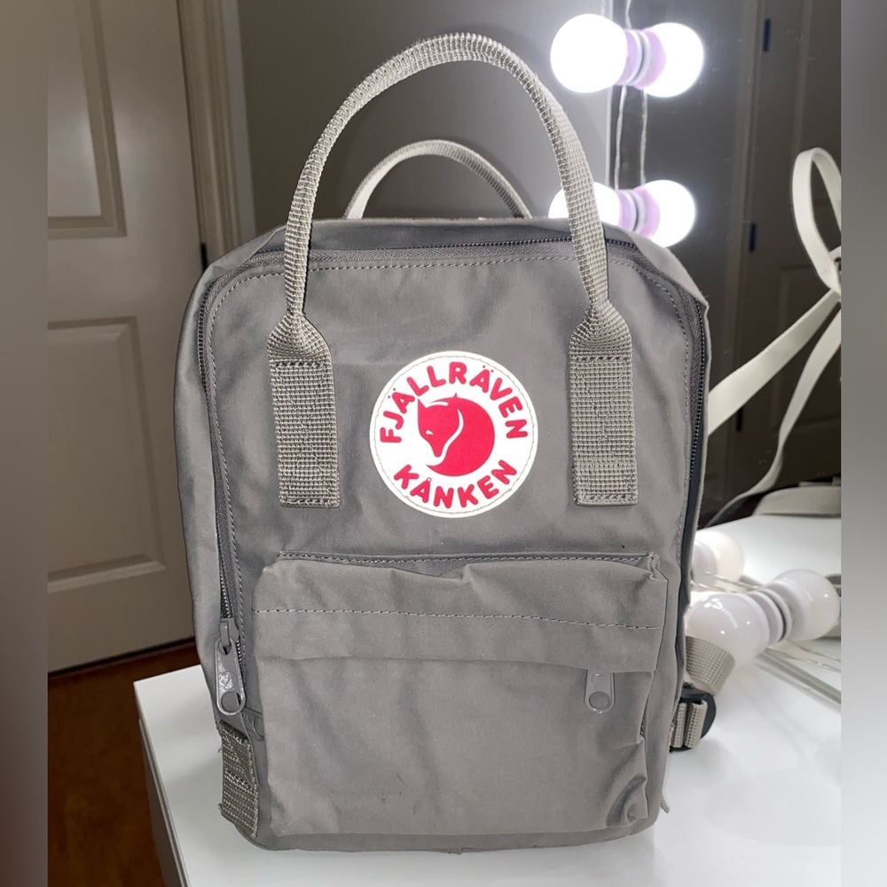 fjallraven kanken mini grey backpack